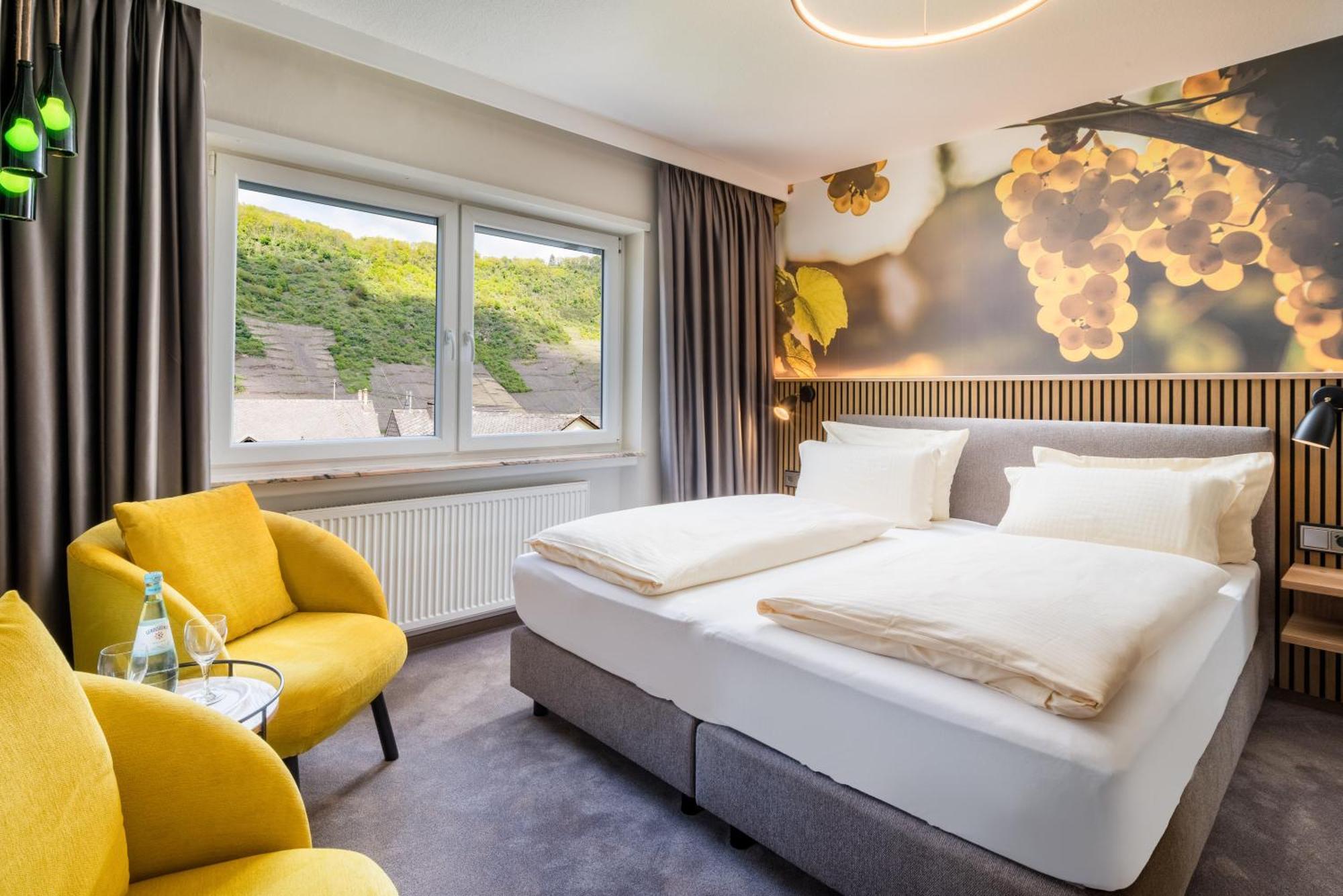 Weinhotel Sonnenschein แอนสท์ ภายนอก รูปภาพ