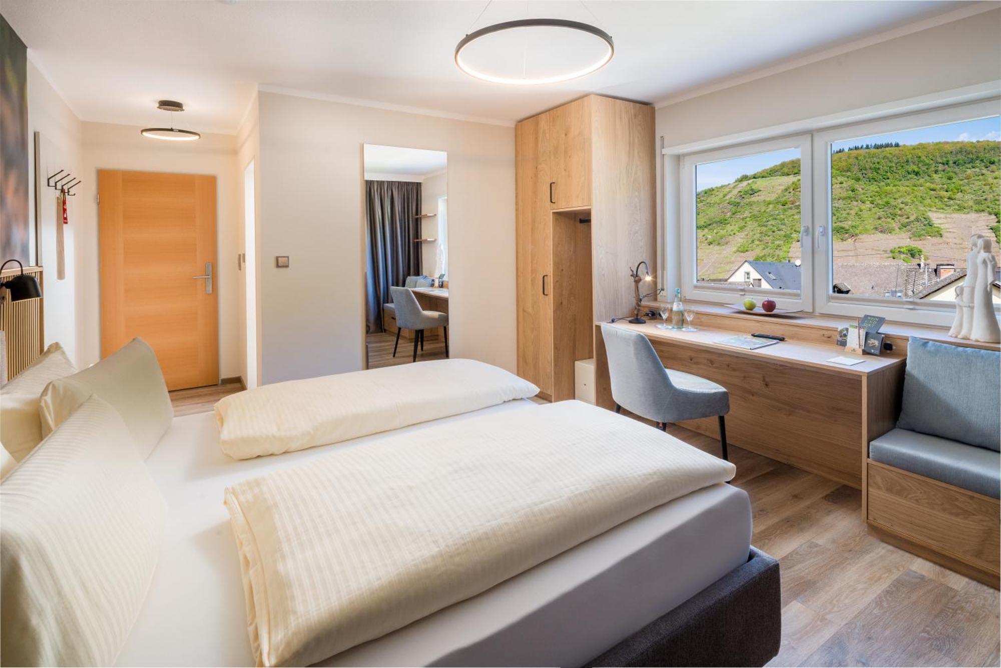 Weinhotel Sonnenschein แอนสท์ ภายนอก รูปภาพ